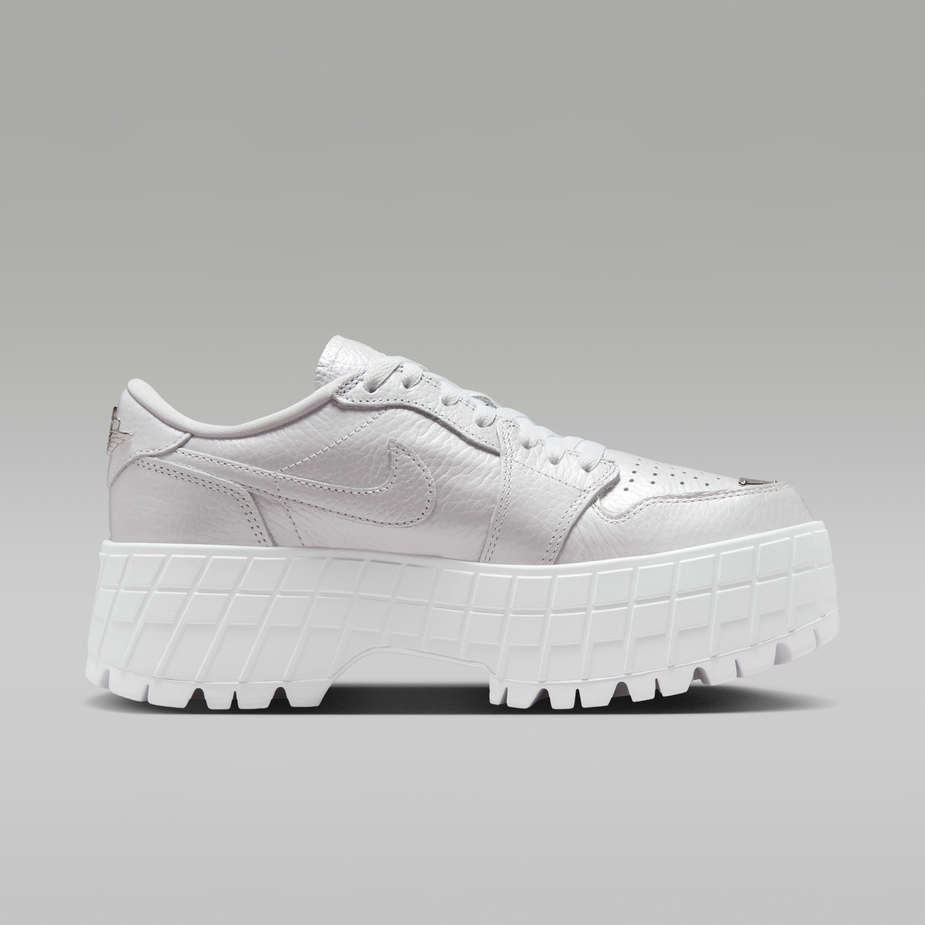 L*0様 AIR JORDAN 1 BROOKLYN LOW Air Jordan 1 Brooklyn Low Women's Shoes. Nike CA